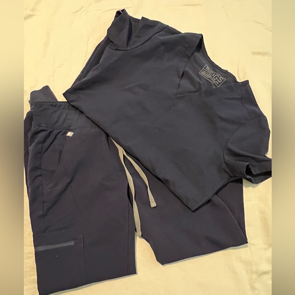 Navy Fig Scrub Set Jogger